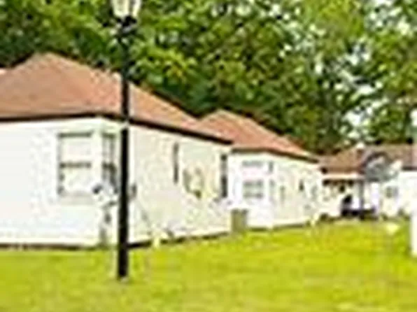 2109 Bainbridge Blvd APT 11, Chesapeake, VA 23324