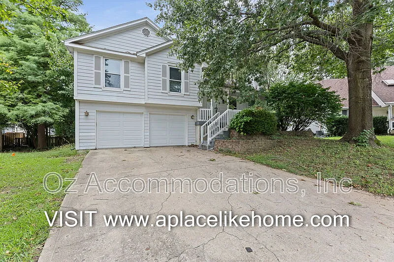 15813 W 125th Ter