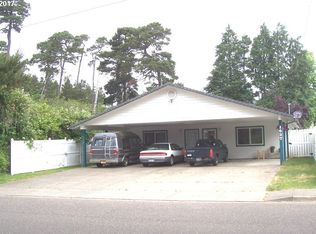 1635 30th St, Florence, OR 97439