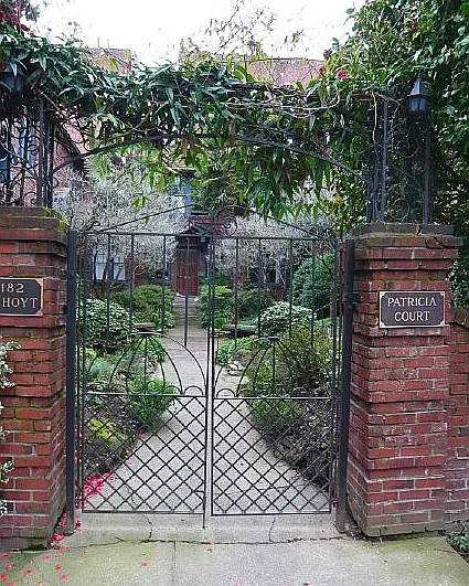 2182 NW Hoyt St #16 — Photo 1