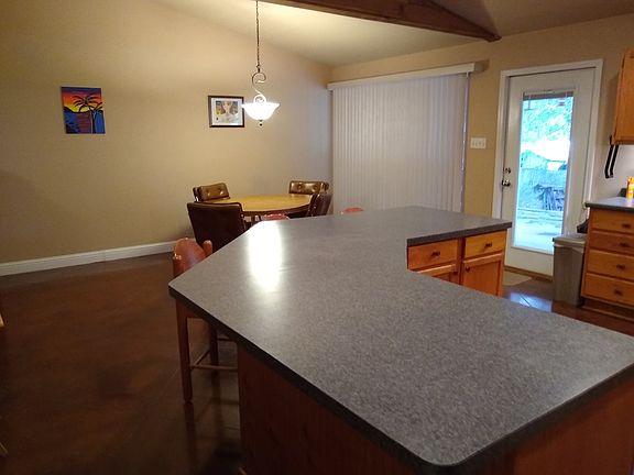 4th image of 15557 Cedar Bay Dr