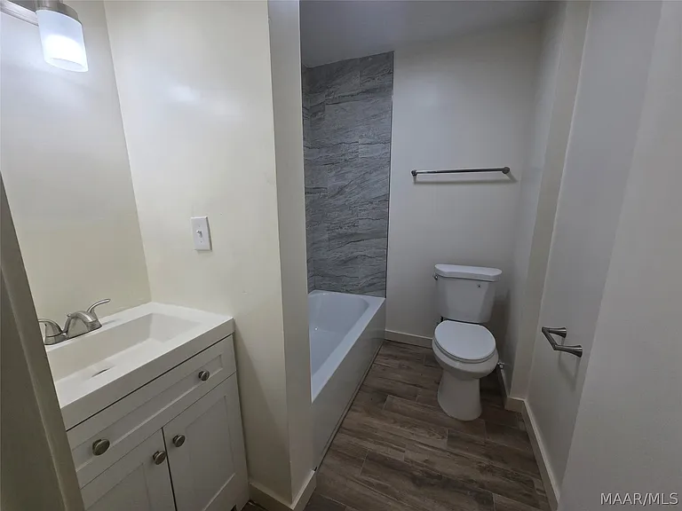 3024 Pelzer Ave — Photo 19