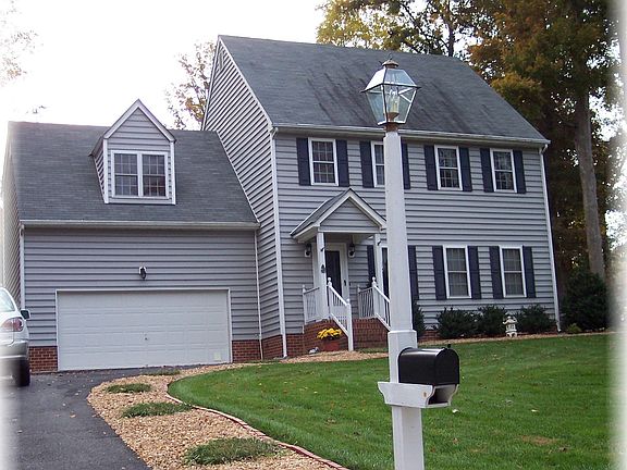 Beautiful lighted mailbox post