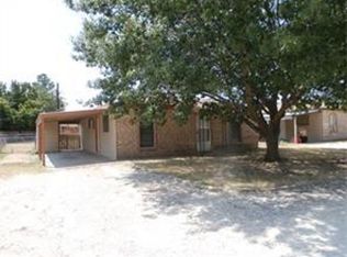 214 Sherwood Ln APT 5, Clyde, TX 79510