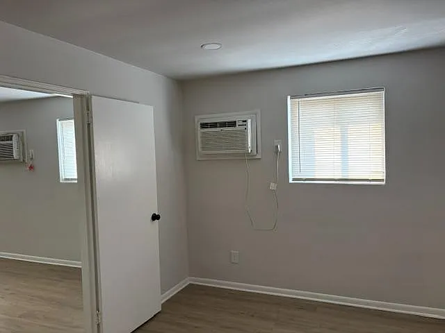 Unit Photo