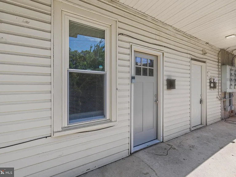 531 Walton St #2 — Photo 2