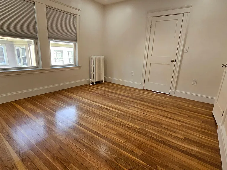 16 Gerald Rd #1B — Photo 6