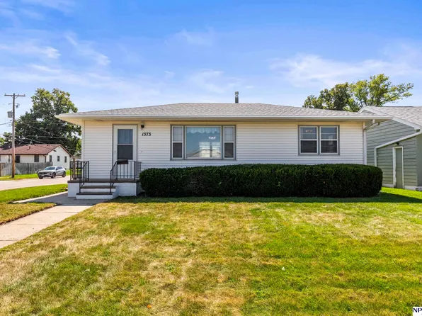1373 Austin Ln, Fremont, NE 68025