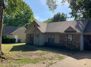 8421 Old Forge Rd, Southaven, MS 38671