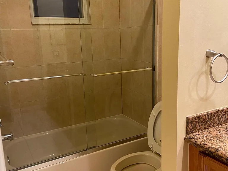 13377 Georgian Ct — Photo 26