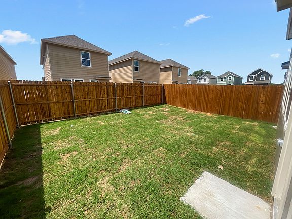 5th image of 6004 Ponderosa Dr