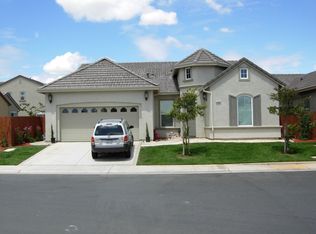 7025 Elvora Way, Elk Grove, CA
