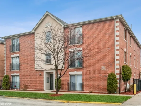 3447 S Ridgeland Ave #103, Berwyn, IL 60402