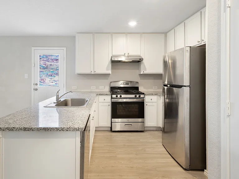 4346 Open Water — Photo 17