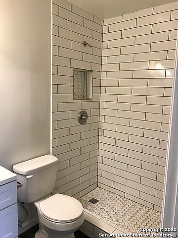 2nd image of 7523 Bluestone Rd