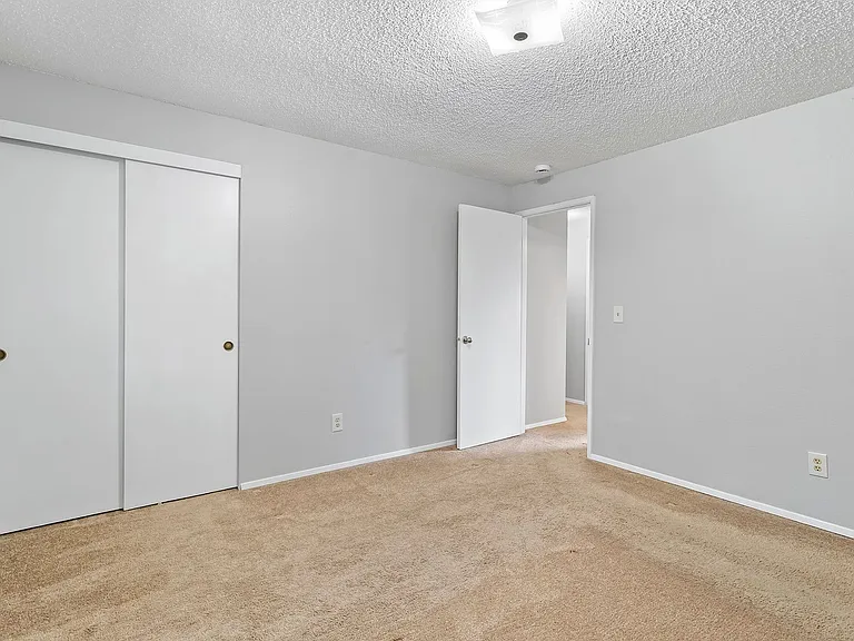 8311-8315 SE 17th Ave — Photo 13