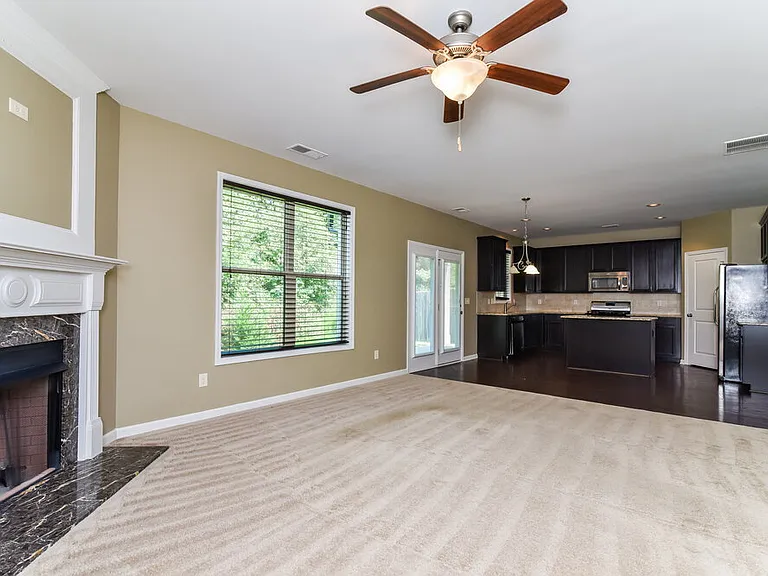 1694 Maplecliff Way — Photo 5