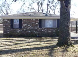 712 Sorrells Dr, Jacksonville, AR 72076