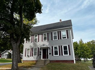 111 High St #4, Amesbury, MA 01913