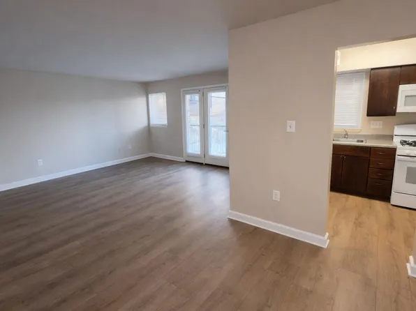 1847 Marion Barry Ave SE