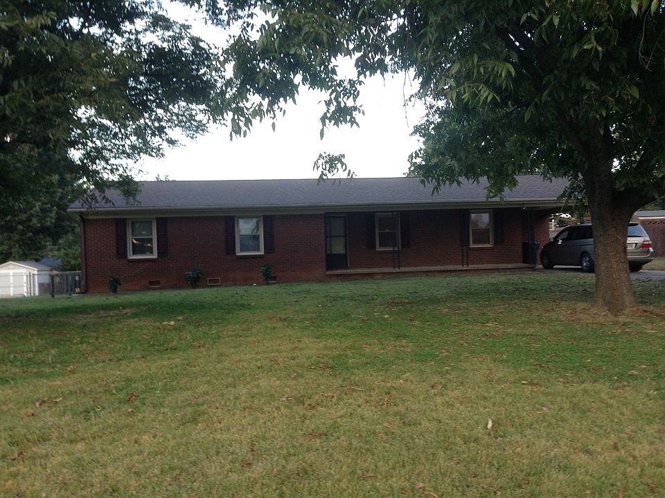 1st image of 310 Scotland Dr