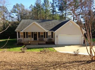 531 Woodland Cir, Pendleton, SC 29670