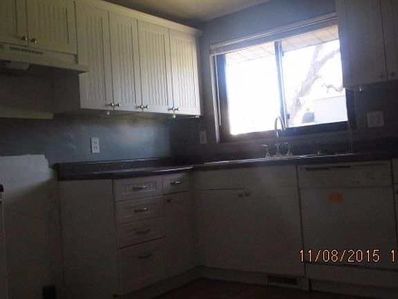 4th image of 4296 Terrace Dr