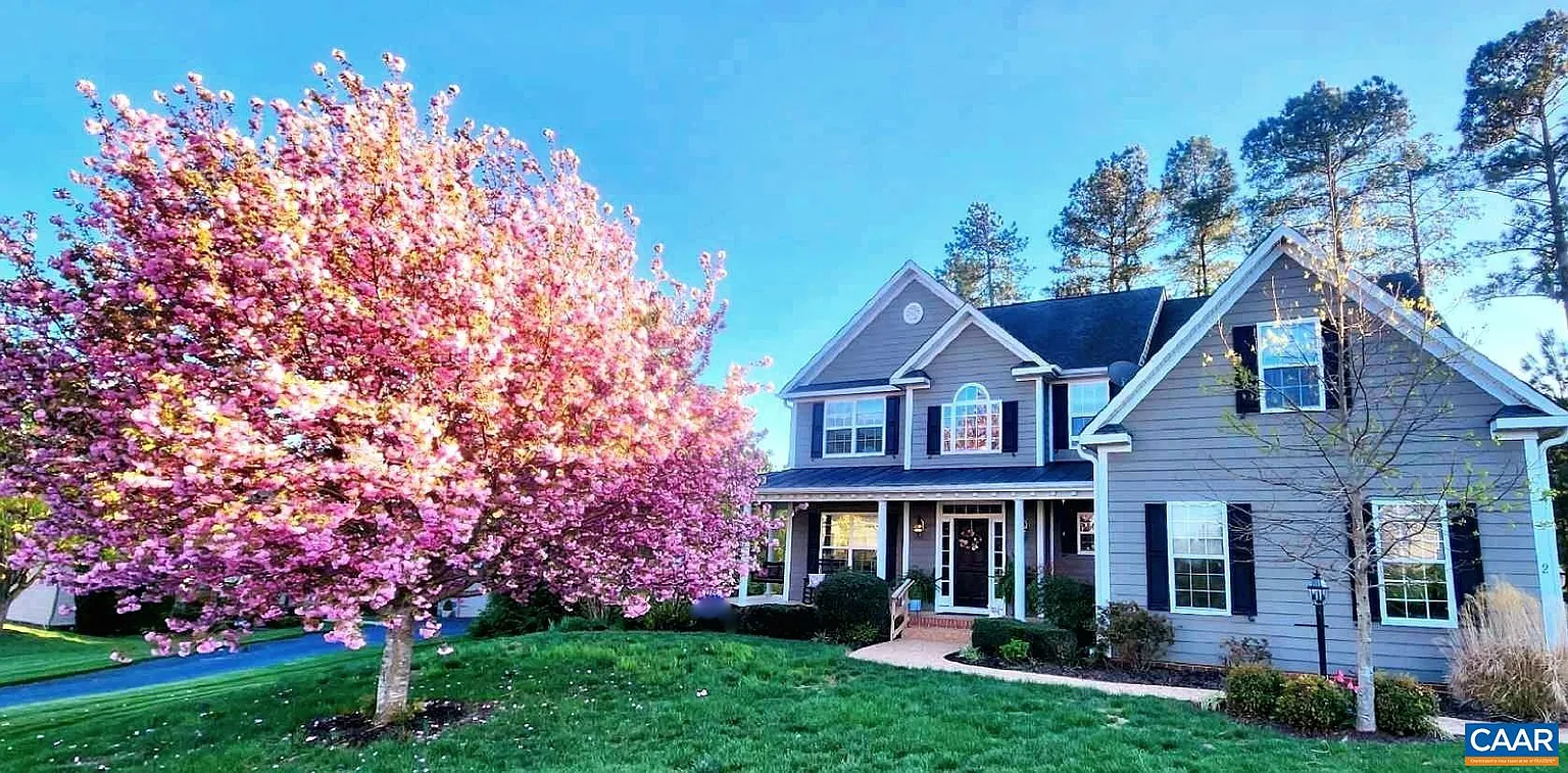 2 Forest Ct photo 1