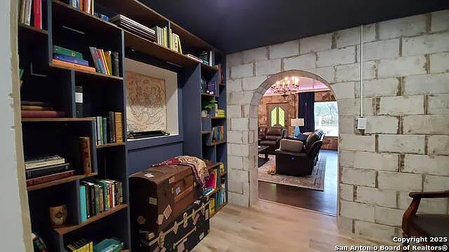 9810 Park Dr — Photo 6