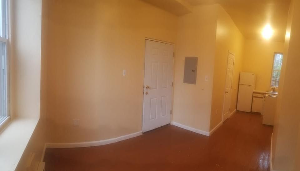 1st image of 2438 N 19th St #X