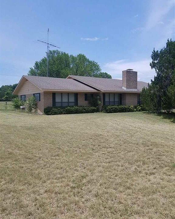 1st image of 445 County Road 3265