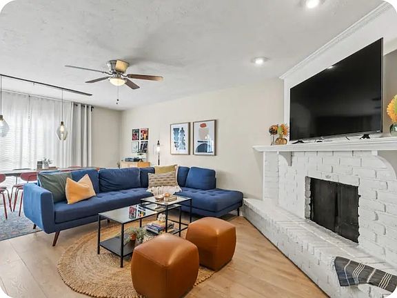 2nd image of 7408 Chelmsford Pl