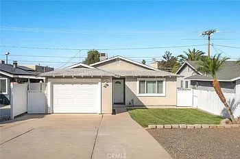 17616 Sutherland Ave — Photo 3