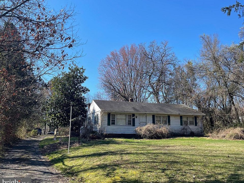 2nd image of 7507 Hooes Rd