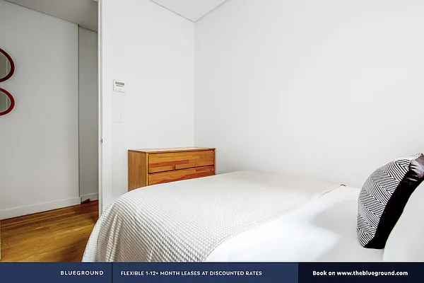 Rented by The Blueground | media 30