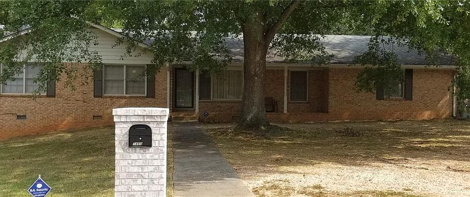 1st image of 1450 Edenfield Ct