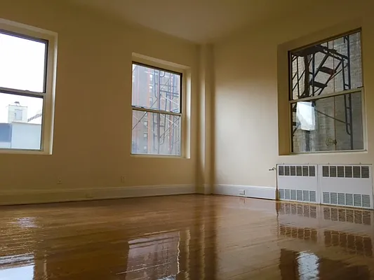 Rented by AJ Clarke | media 17