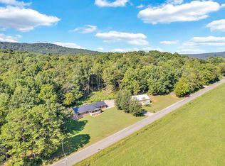 4950 Lost Creek Rd, Sparta, TN 38583