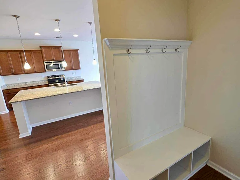 5373 Grosseto Way — Photo 32