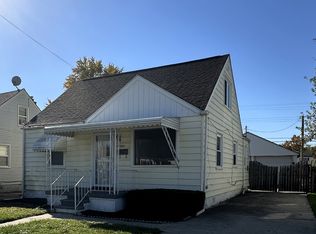 26291 Clancy St, Roseville, MI 48066