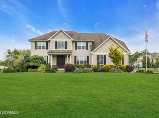 7 Whispering Grove Blvd, Jackson, NJ 08527