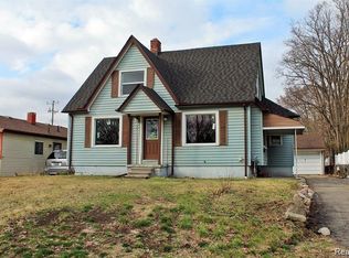 35128 Sheffield St, Westland, MI 48186