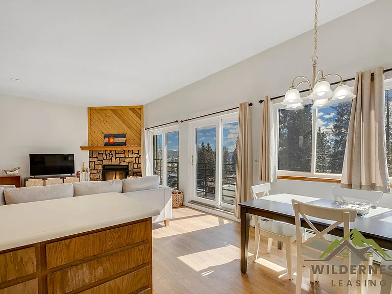 9825 Ryan Gulch Rd #B — Photo 7