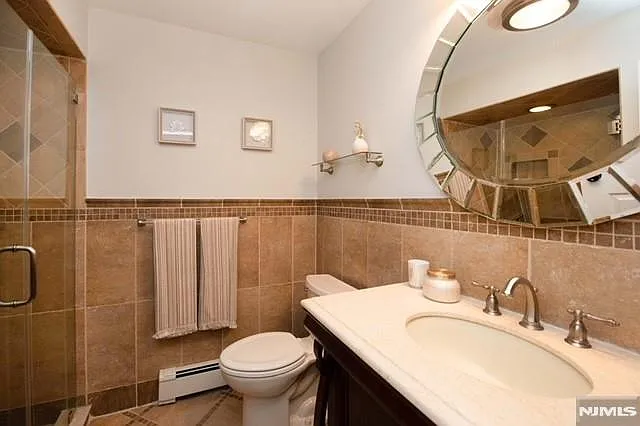 11 S Maple Ave #B — Photo 14