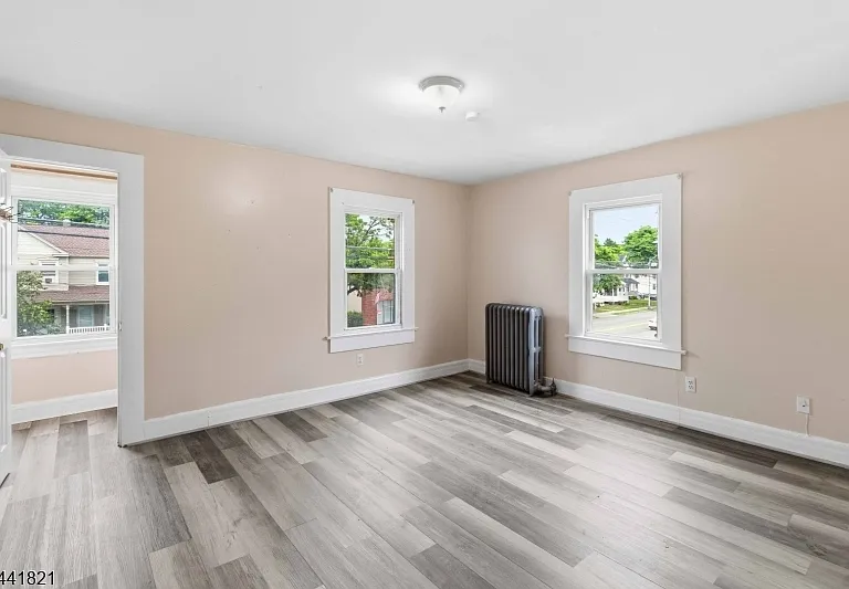 166 E Blackwell St — Photo 10