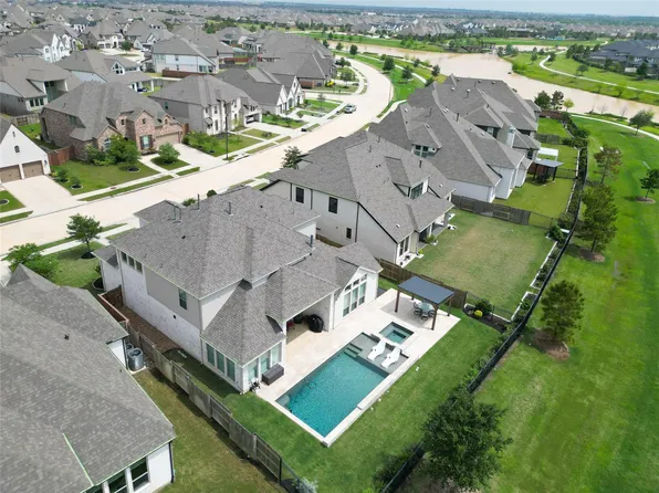 7519 Blue Finch Ln, Katy, TX 77493