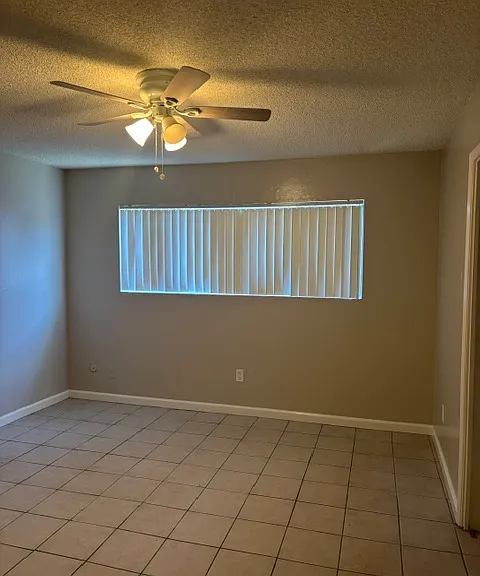 4400 Balboa Dr #D — Photo 1
