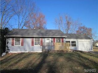 10349 Ross Cir, Saint Louis, MO 63137