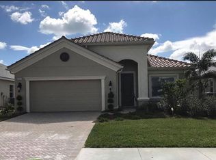 3574 Canopy Cir, Naples, FL 34120