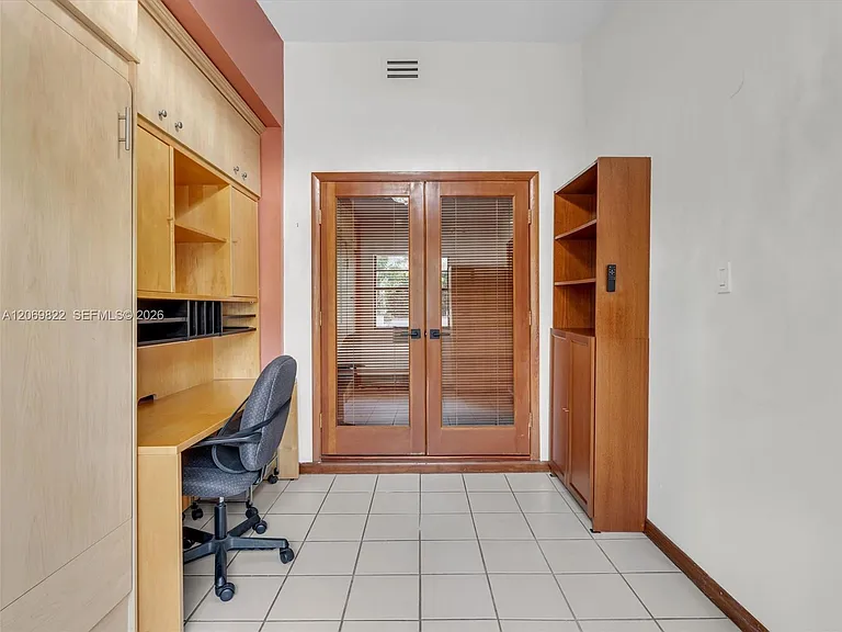 7457 SW 112th Pl — Photo 33
